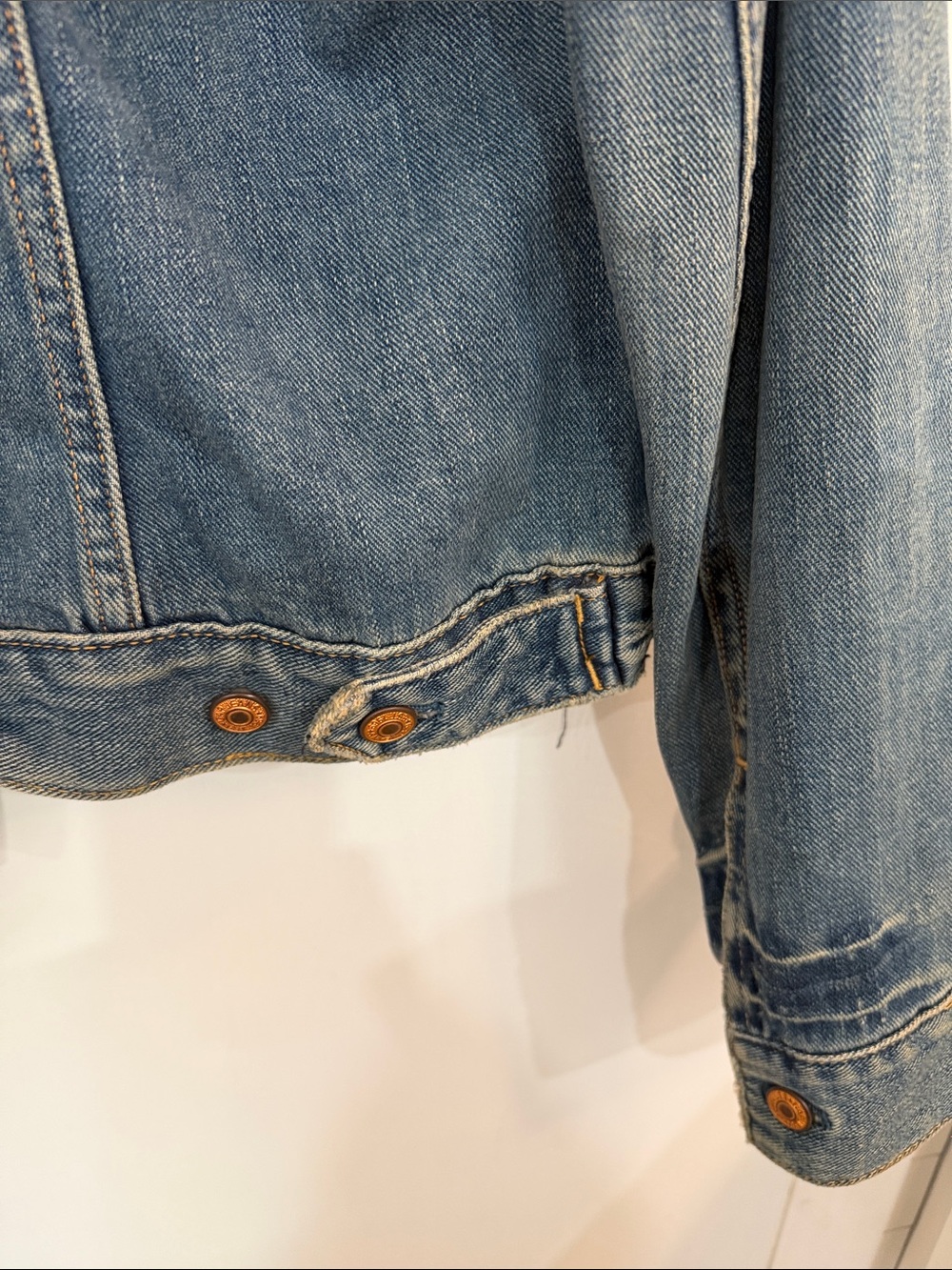GAP Blue Women's Denim Jacket with Button Front, Vest Pockets/Size M - Picture 9 of 10